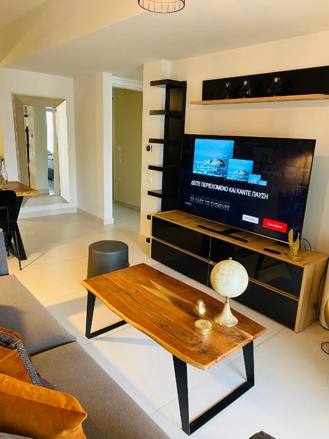 New 2Bd Aprt With Shared Rooftop Pool E2 Athens Exterior photo